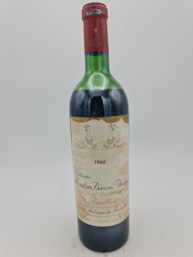 Chteau Mouton Baron Philippe de Rothschild Cru Class 1966